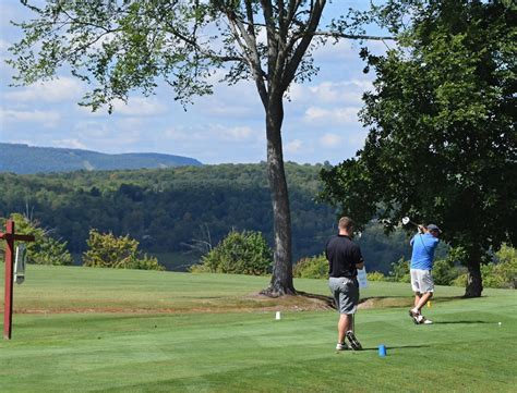 Maple hill golf - COST: ONLY $350.00. - 2023 Bucket-A-Day Pass Included in Program Cost. (FREE Range Balls Daily - $400+ Value) - Each Student Will Receive a FREE Junior Membership When They Sign-Up (Valid: June 1 - September 10). - FREE Junior Membership. - No Additional Cost at the Golf Course. - Junior Golfers Required to Have Their Own Bag/Clubs.